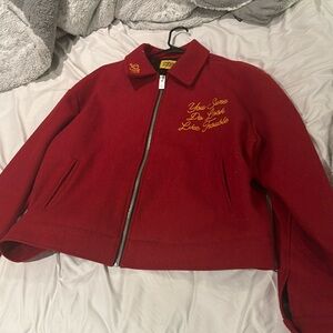 Size XL colors red, black and yellow